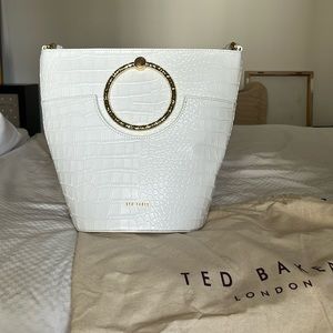 Ted Baker | Ted Baker London White Croc Bucket Bag
